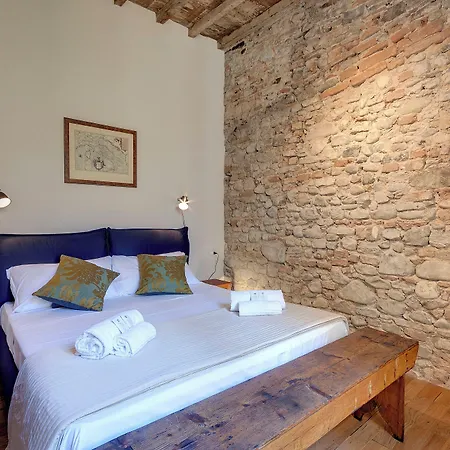 Gm Apartment By Mamo Florence-2